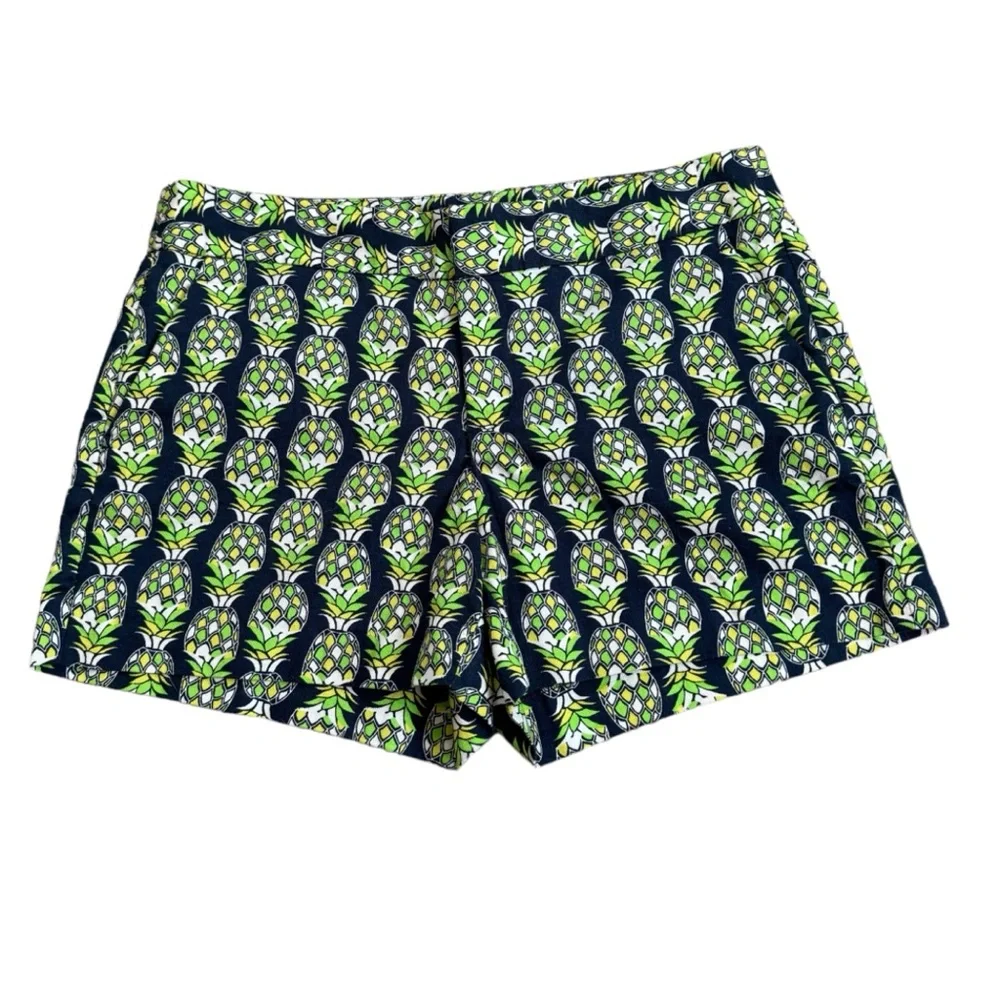 Banana Republic NWT Women's Navy Blue With Green/White Pineapples Shorts Size 4 - Picture 2 of 6